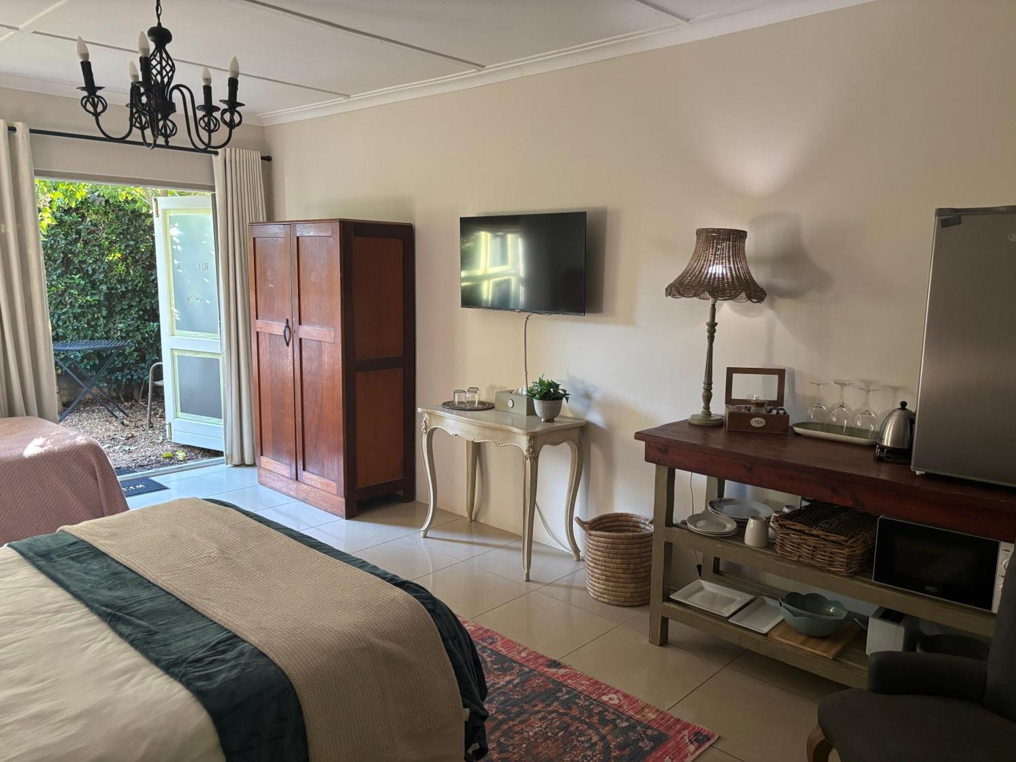 In The Vine Country Manor Guesthouse Stellenbosch Bagian luar foto